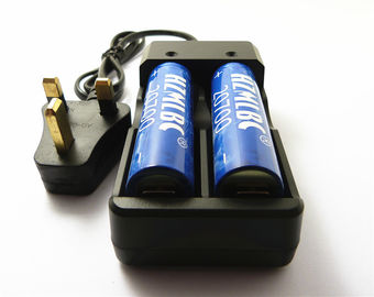 Κίνα Επανακαταλογηστέος φορτιστής μπαταριών βρετανικών βουλωμάτων 2A για τις μπαταρίες λίθιου υψηλής ικανότητας προμηθευτής
